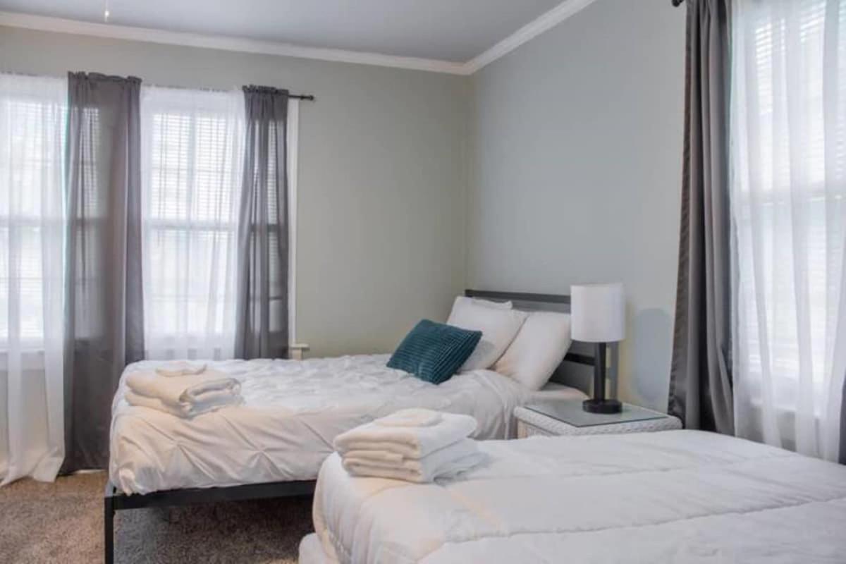 The Graduation Getaway Near Downtown & Benning Villa Columbus Ngoại thất bức ảnh