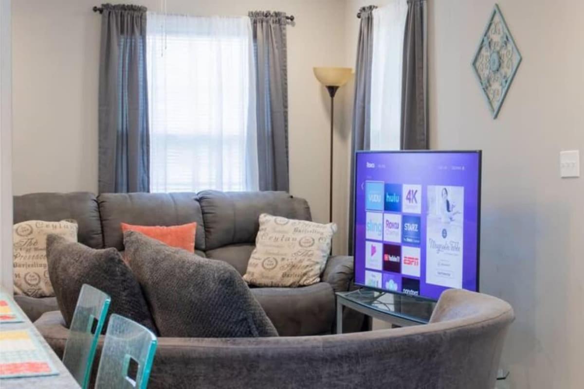 The Graduation Getaway Near Downtown & Benning Villa Columbus Ngoại thất bức ảnh