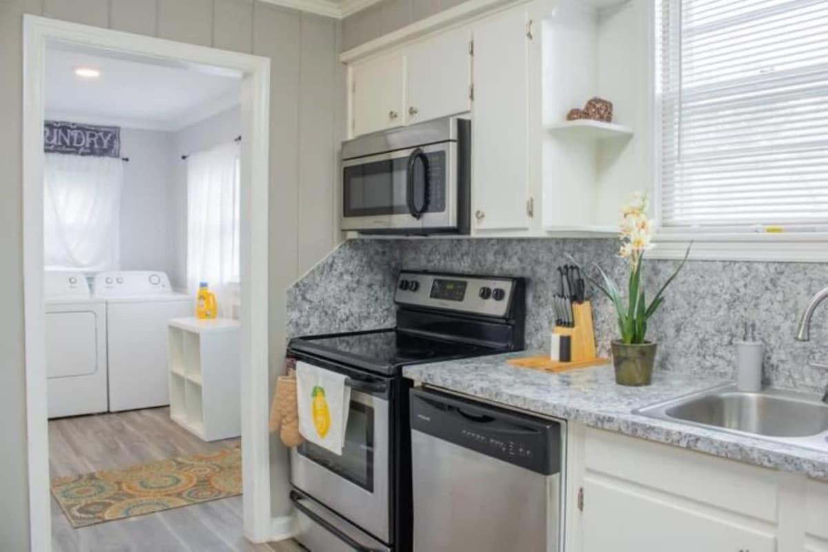 The Graduation Getaway Near Downtown & Benning Villa Columbus Ngoại thất bức ảnh